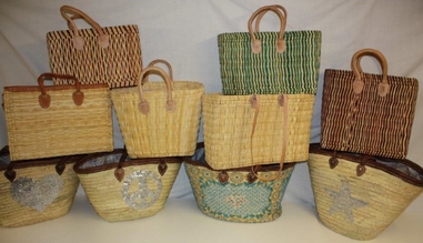  Can You Help Us Sell These Baskets &amp; Totes &amp; In Return  Make A Tidy Profit for Yourself? 