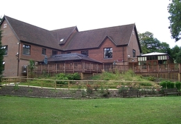 Coffee Mornings, Teddy Bears Picnic, And A Christmas Fair - Greenwich & Bexley Community Hospice London